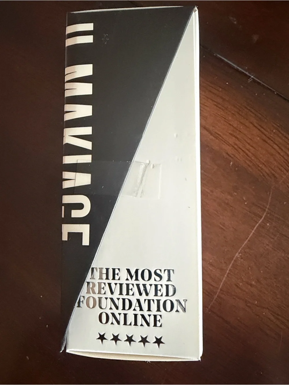 IL MAKIAGE Foundation - Shade #120.